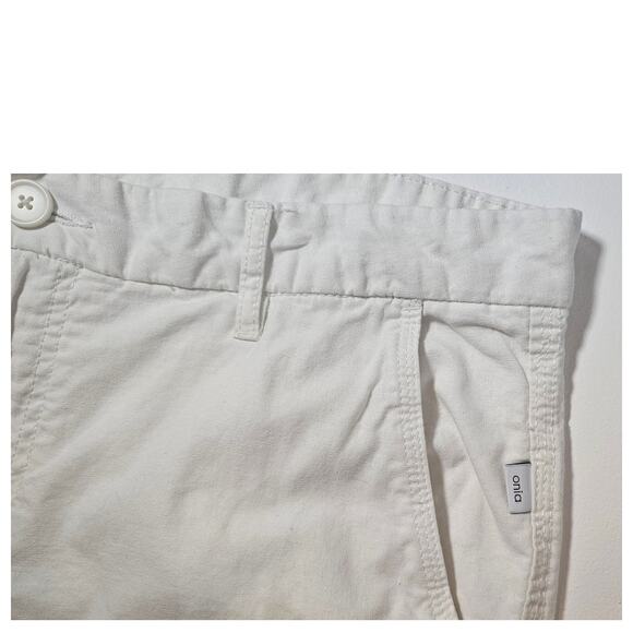 Onia 55% Linen, 45% Cotton Fixed Waist White Shorts, Mens Sz 34 - Picture 3 of 8